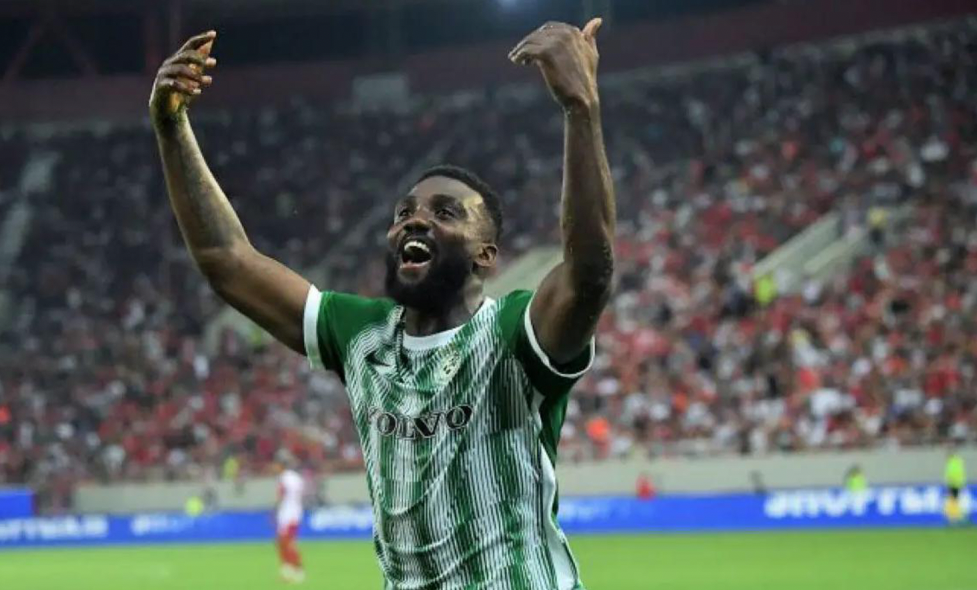 L'attaquant haïtien Frantdzy Pierrot participe au festival du Maccabi Haifa FC